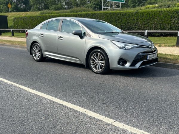 Toyota Avensis Saloon, Diesel, 2016, Grey
