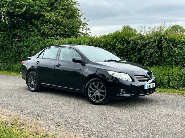 Toyota Corolla Saloon, Petrol, 2010, Black