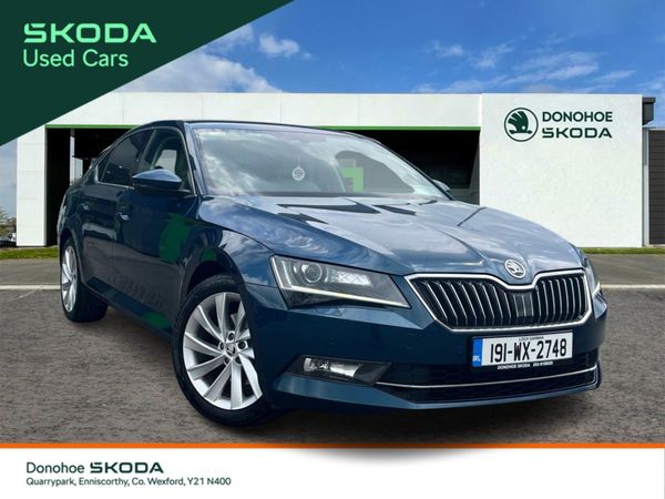Skoda Superb Hatchback, Diesel, 2019, Blue