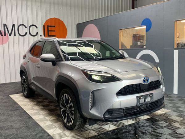 Toyota Yaris Cross SUV, Petrol Hybrid, 2021, Silver