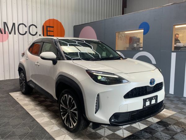 Toyota Yaris Cross SUV, Petrol Hybrid, 2020, White