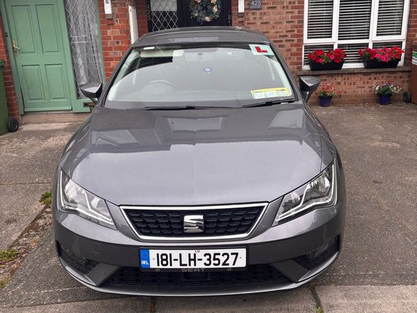 SEAT Leon Hatchback, Petrol, 2018, Grey
