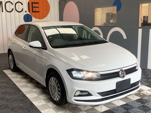 Volkswagen Polo Hatchback, Petrol, 2018, White