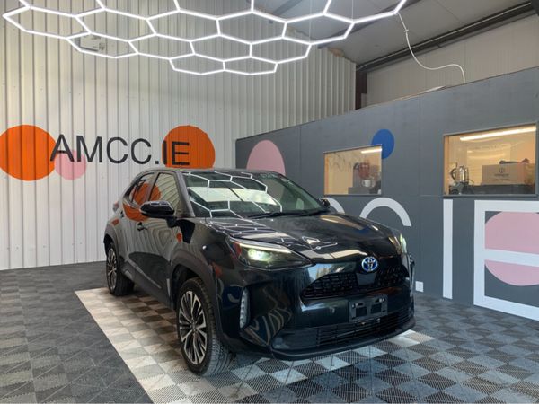 Toyota Yaris Cross SUV, Petrol Hybrid, 2021, Black