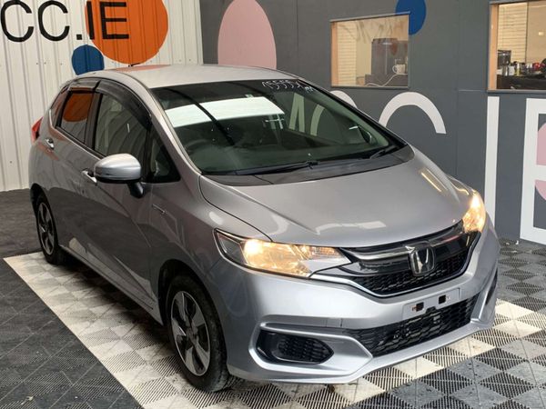 Honda Fit Hatchback, Petrol Hybrid, 2019, Silver