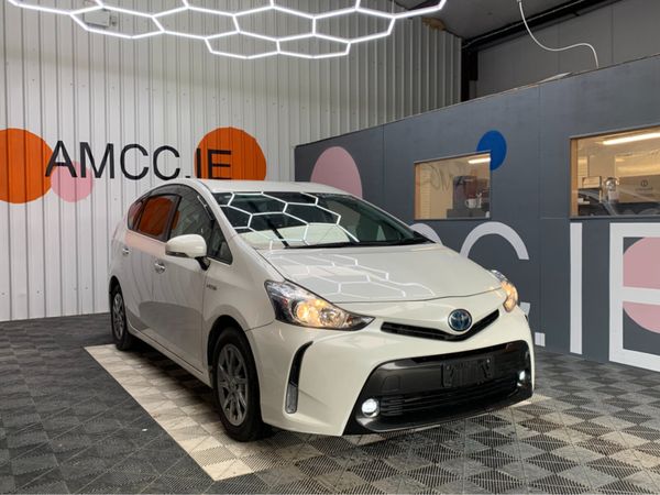 Toyota Prius MPV, Petrol Hybrid, 2016, White