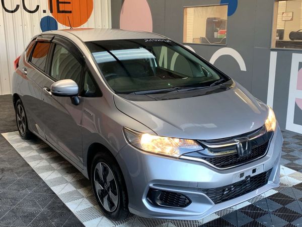 Honda Fit Hatchback, Petrol Hybrid, 2019, Silver