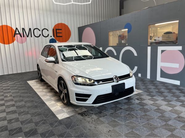 Volkswagen Golf Hatchback, Petrol, 2015, White