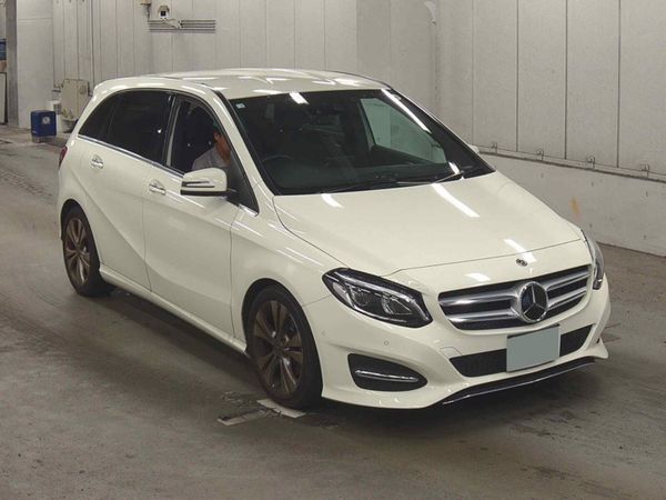 Mercedes-Benz B-Class MPV, Petrol, 2018, White