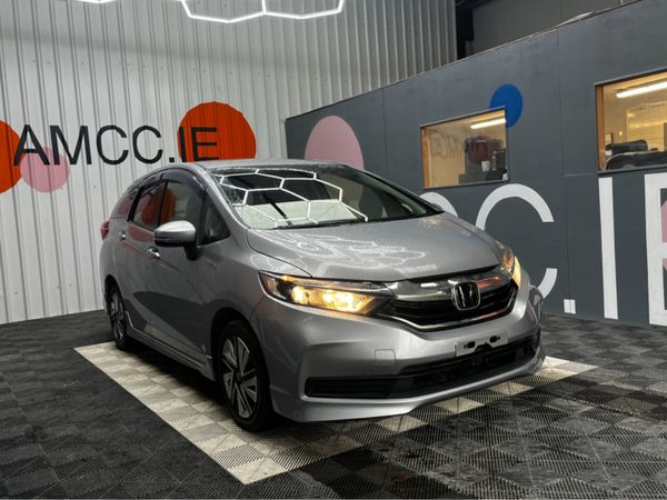 Honda Shuttle Estate, Petrol Hybrid, 2019, Silver
