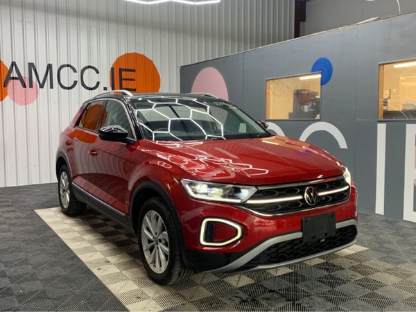 Volkswagen T-Roc SUV, Petrol, 2022, Red