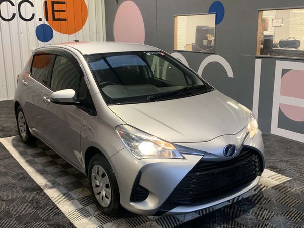 Toyota Vitz Hatchback, Petrol Hybrid, 2019, Silver