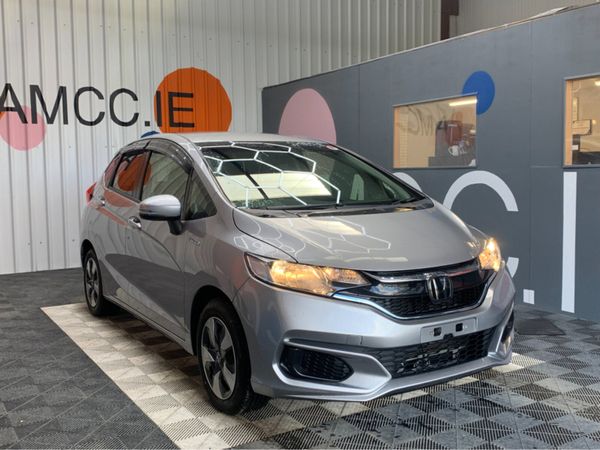Honda Fit Hatchback, Petrol Hybrid, 2019, Silver
