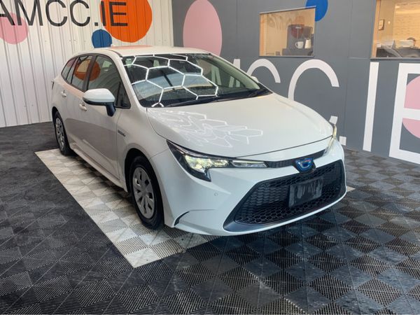 Toyota Corolla Estate, Petrol Hybrid, 2020, White