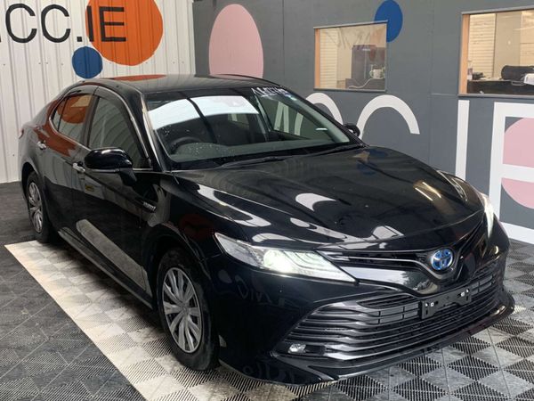 Toyota Camry Saloon, Petrol Hybrid, 2019, Black