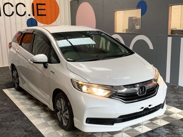 Honda Shuttle Estate, Petrol Hybrid, 2019, White