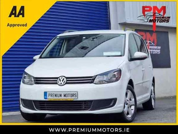 Volkswagen Touran Van, Petrol, 2016, White