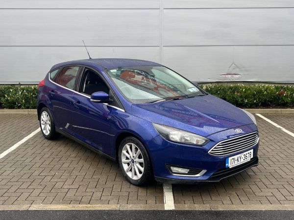 Ford Focus Hatchback, Diesel, 2017, Blue
