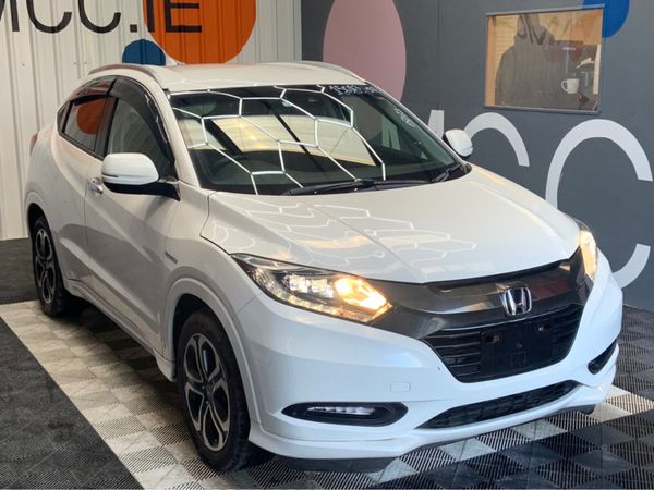 Honda Vezel SUV, Petrol Hybrid, 2018, White