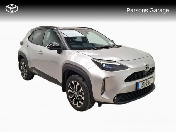 Toyota Yaris Cross Hatchback, Petrol Hybrid, 2025, Silver