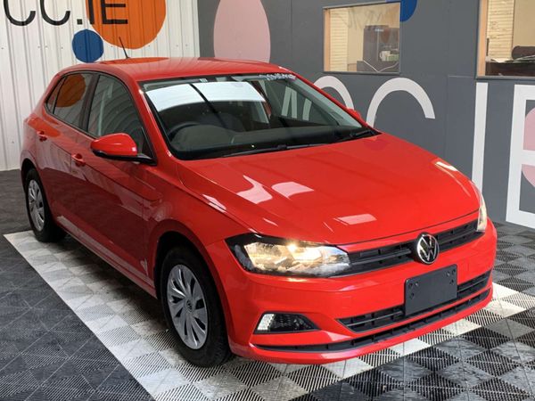 Volkswagen Polo Hatchback, Petrol, 2021, Red