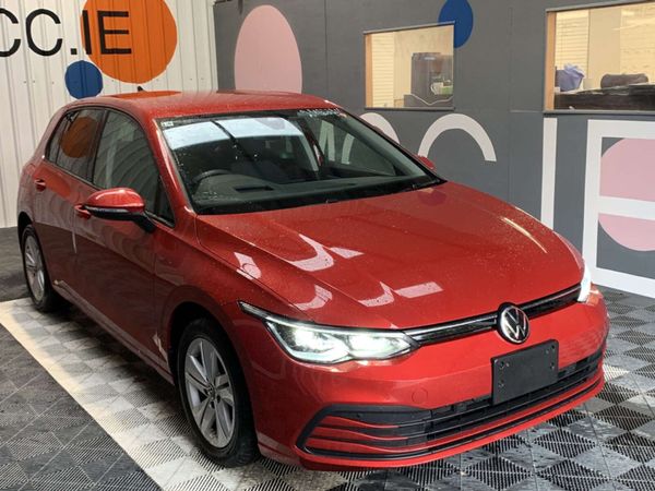 Volkswagen Golf Hatchback, Petrol Hybrid, 2021, Red