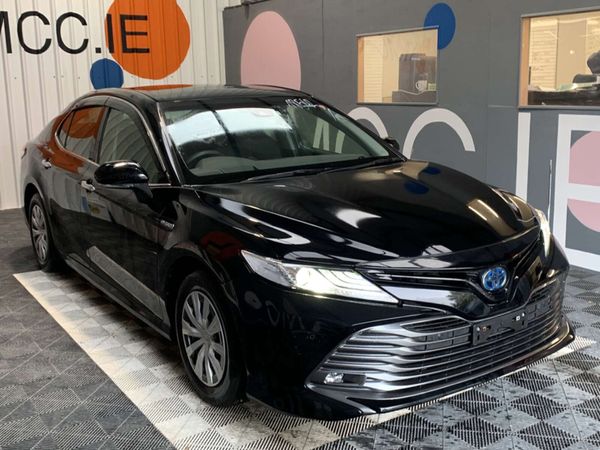 Toyota Camry Saloon, Petrol Hybrid, 2019, Black