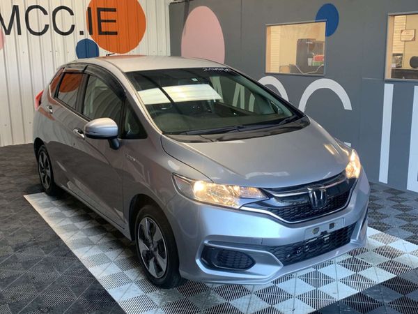 Honda Fit Hatchback, Petrol Hybrid, 2019, Silver