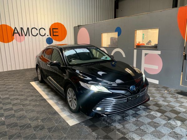 Toyota Camry Saloon, Petrol Hybrid, 2018, Black