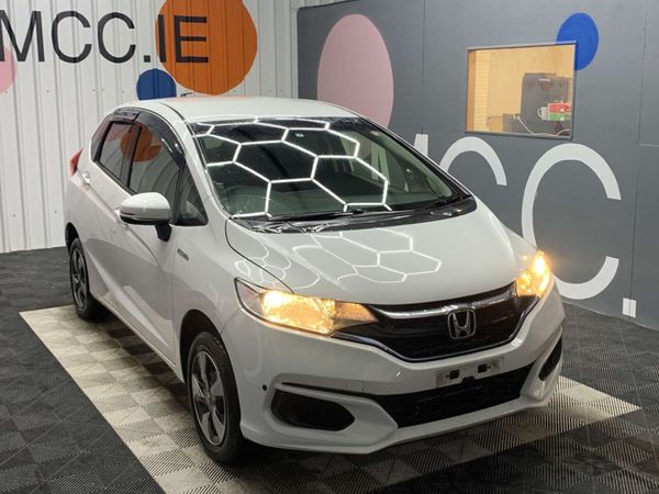 Honda Fit Hatchback, Petrol Hybrid, 2019, White