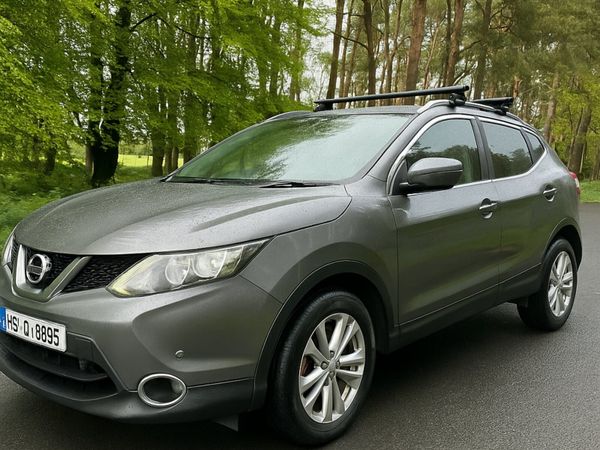 Nissan Qashqai Hatchback, Diesel, 2016, Grey