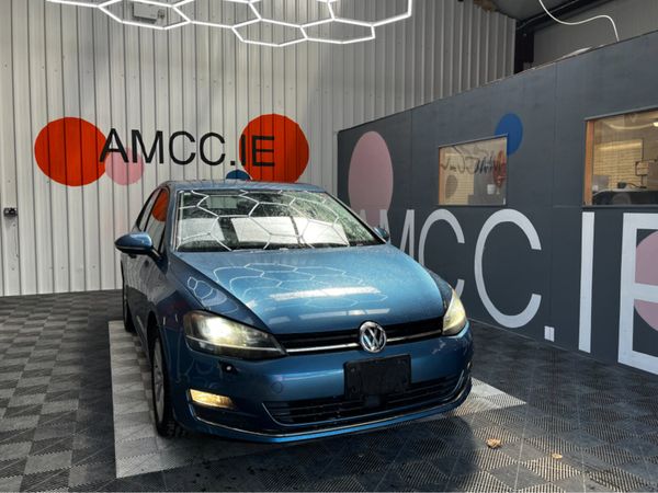 Volkswagen Golf Hatchback, Petrol, 2014, Blue