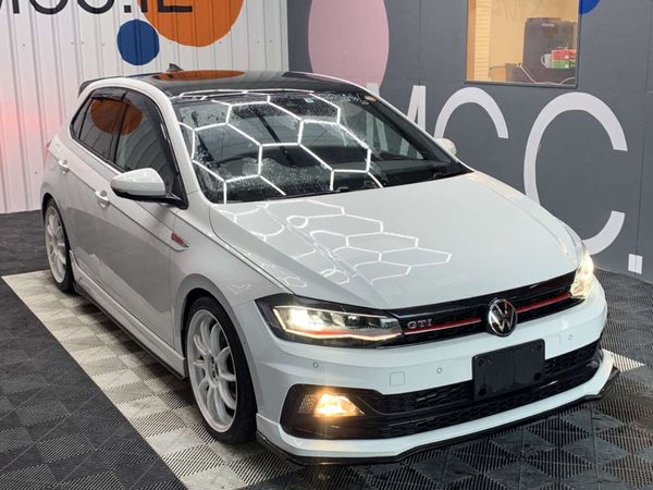 Volkswagen Polo Hatchback, Petrol, 2021, White