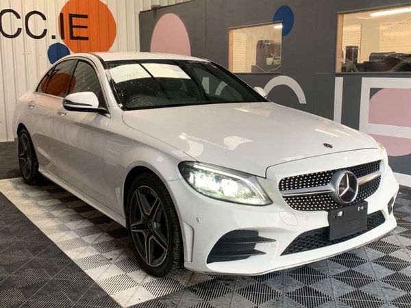 Mercedes-Benz C-Class Saloon, Petrol, 2019, White