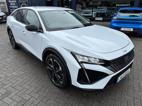 Peugeot 408 Hatchback, Petrol, 2024, White