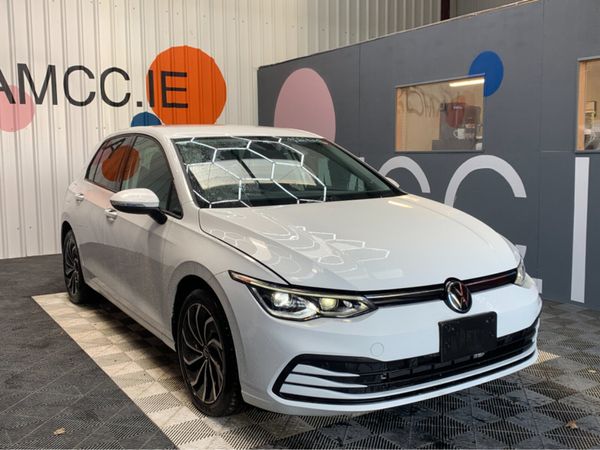 Volkswagen Golf Hatchback, Diesel, 2023, White