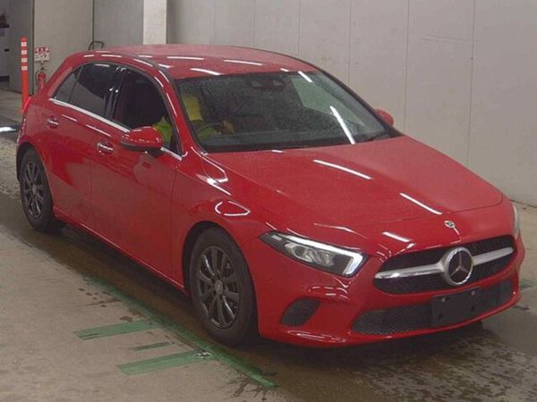 Mercedes-Benz A-Class Hatchback, Petrol, 2019, Red