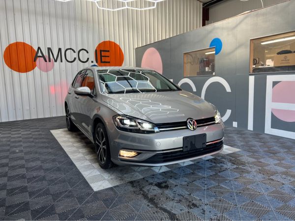 Volkswagen Golf Hatchback, Diesel, 2019, Silver