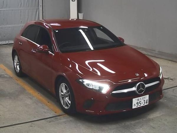 Mercedes-Benz A-Class Hatchback, Petrol, 2018, Red
