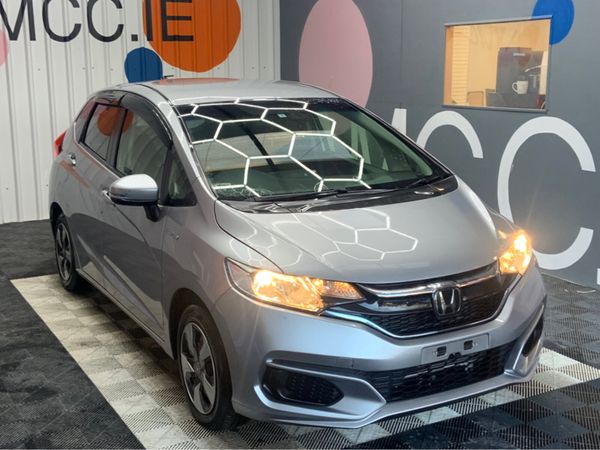 Honda Fit Hatchback, Petrol Hybrid, 2019, Silver