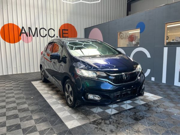 Honda Fit Hatchback, Petrol Hybrid, 2019, Blue