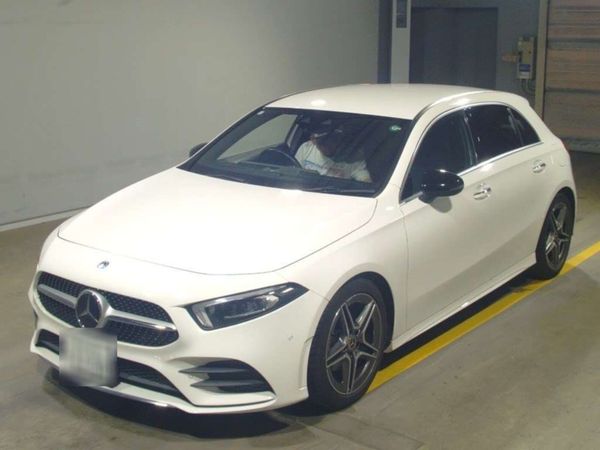 Mercedes-Benz A-Class Hatchback, Petrol, 2019, White