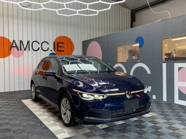 Volkswagen Golf Hatchback, Petrol Hybrid, 2023, Blue