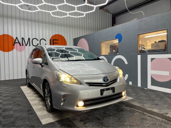 Toyota Prius Saloon, Petrol Hybrid, 2013, Silver