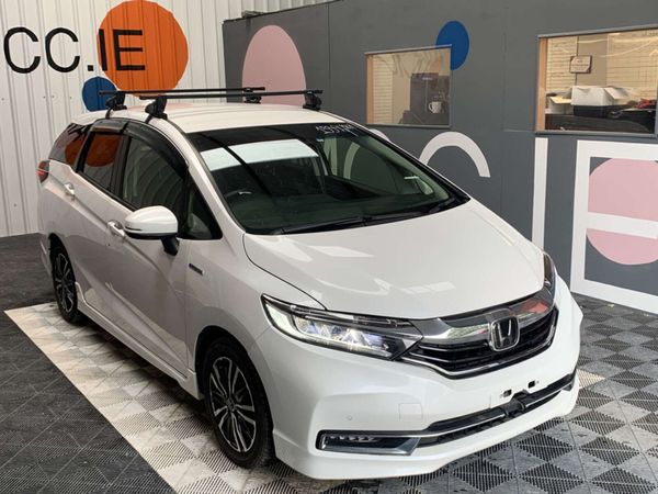 Honda Shuttle Estate, Petrol Hybrid, 2021, White
