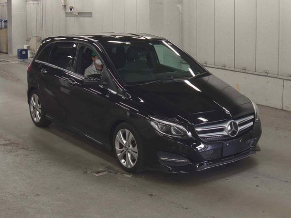 Mercedes-Benz B-Class MPV, Petrol, 2017, Black