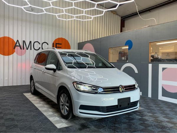 Volkswagen Touran MPV, Diesel, 2018, White