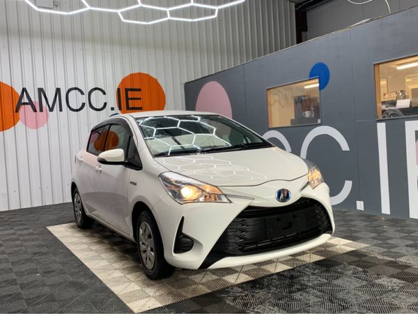 Toyota Vitz Hatchback, Petrol Hybrid, 2017, White