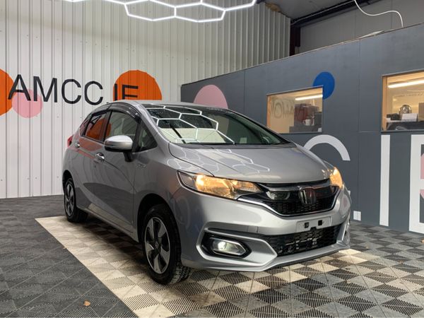 Honda Fit Hatchback, Petrol Hybrid, 2019, Silver
