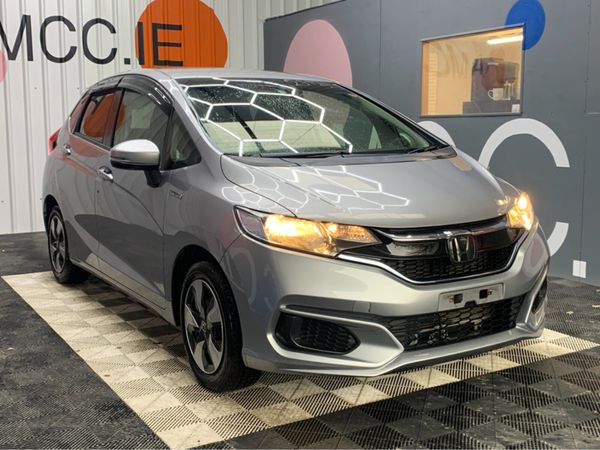 Honda Fit Hatchback, Petrol Hybrid, 2019, Silver